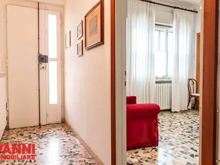 Appartamento trilocale in vendita in Via Monte Nevoso, Cecina