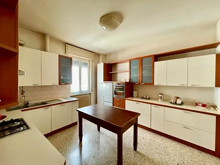 Appartamento trilocale in vendita in Via Matteotti, Vedano Olona