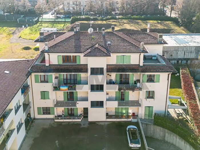 Appartamento quadrilocale in vendita in Via Agostino Berenini, Fidenza