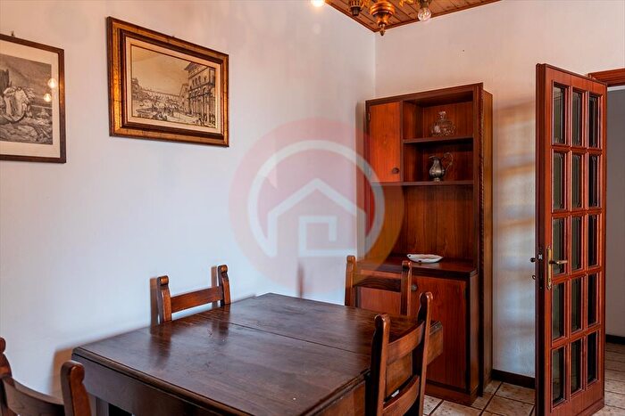 Appartamento trilocale in vendita in Via Mozza, Barga