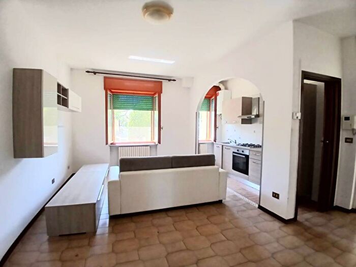 Appartamento bilocale in affitto in Via Bruno Eseguiti, Centro, Broni