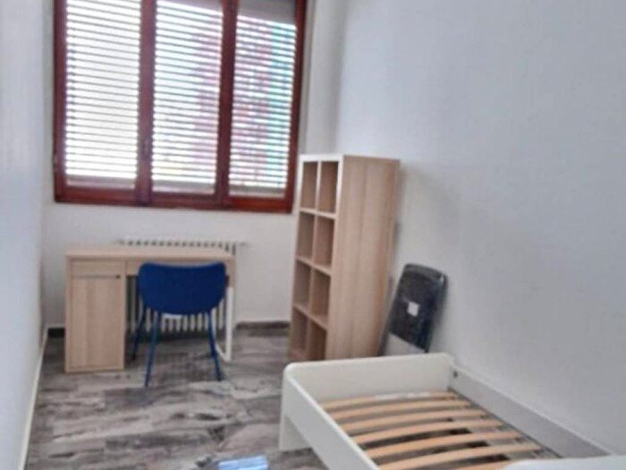 Appartamento quadrilocale in affitto in Via Comelico, Cadore, Milano