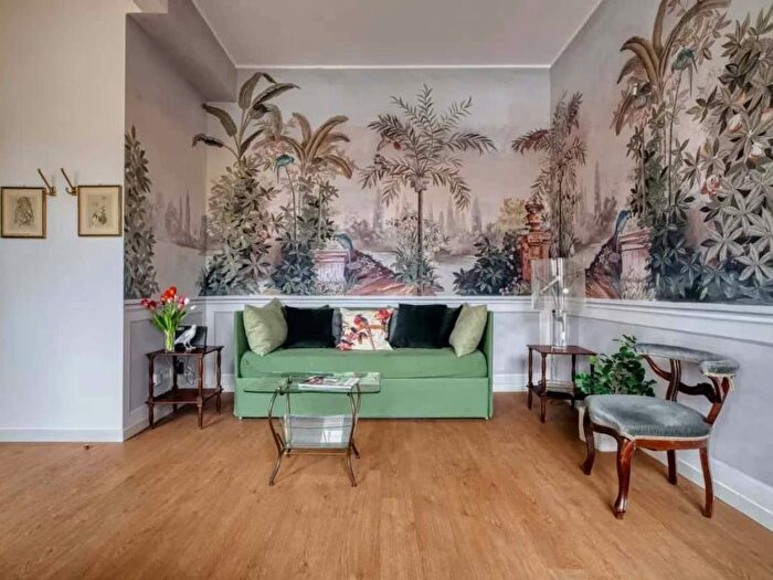 Appartamento bilocale in affitto in Via Uberto Visconti di Modrone, Palestro, Milano
