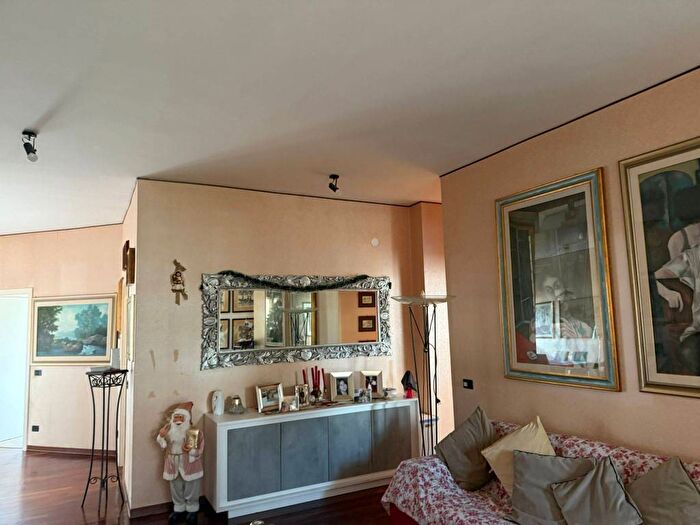 Appartamento trilocale in affitto in Traversa Barlaam da Seminara, Mater Domini Cavita, Catanzaro