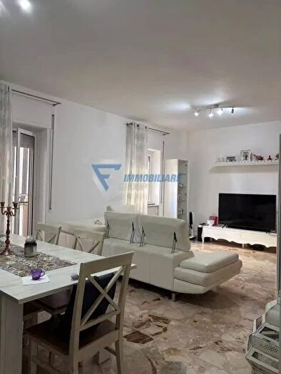 Appartamento quadrilocale in vendita in Siracusa