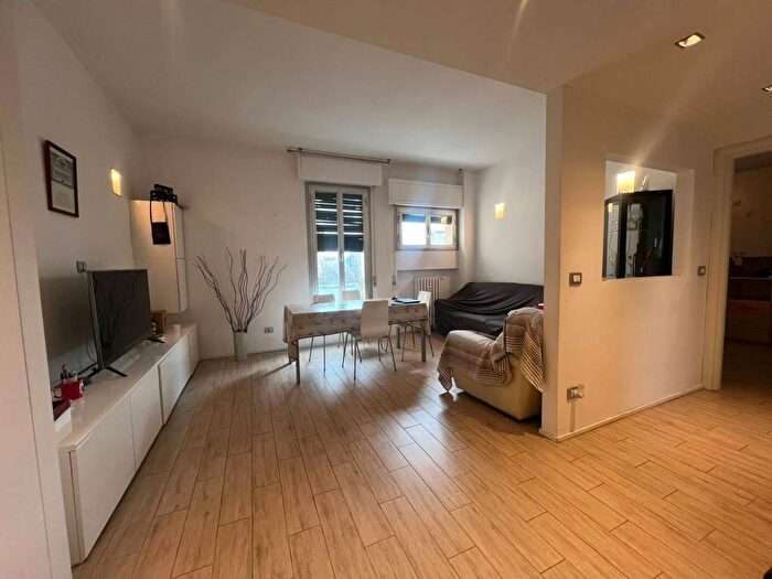 Appartamento trilocale in affitto in Via Uruguay, Gallaratese, Milano