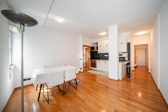 Appartamento trilocale in vendita in Via del Travai, Trento