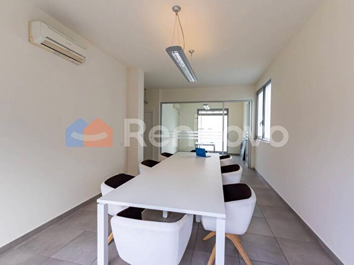 Casa bilocale in affitto in Via Angelo e Mary Roncoroni, Centro, Olgiate Comasco