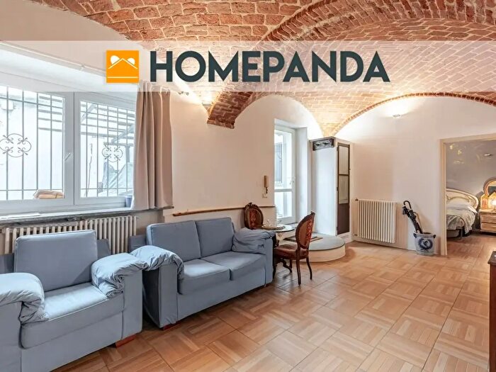 Appartamento trilocale in vendita in Vicolo Cavalieri di Malta, Asti