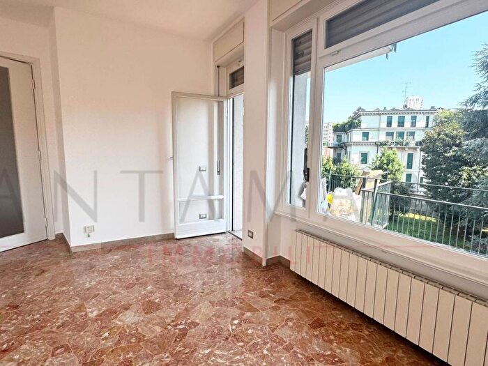 Appartamento quadrilocale in affitto in Via Arturo Colautti, Maggiolina, Milano