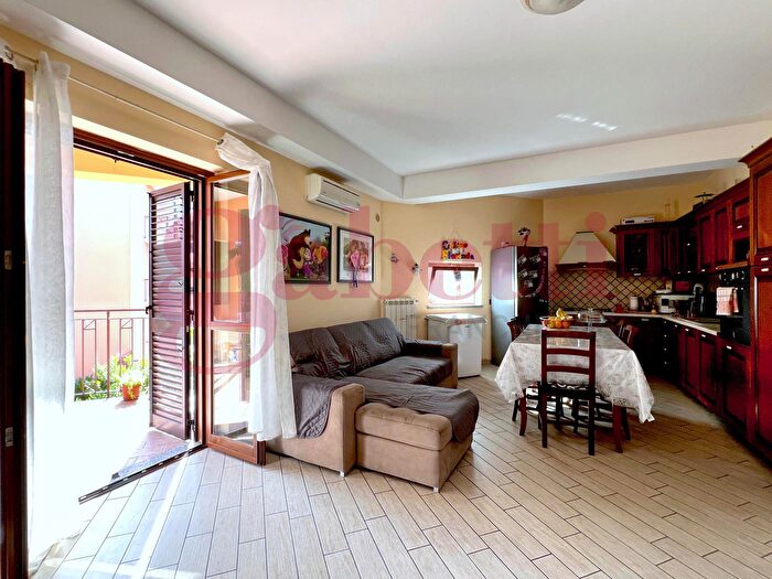 Appartamento trilocale in vendita in Via Nazionale Snc, Telese