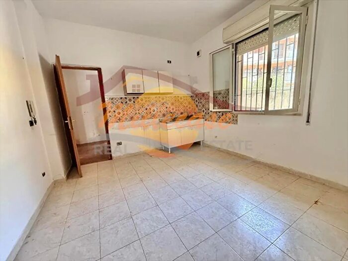 Appartamento bilocale in vendita in Via Francesco Accolla, Siracusa