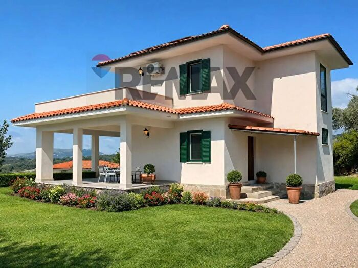 Casa con 7 locali in vendita in Le Vignole, Itri