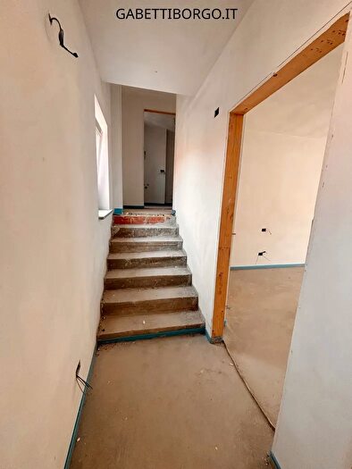 Appartamento trilocale in vendita in Via Marconi, Borgo San Dalmazzo