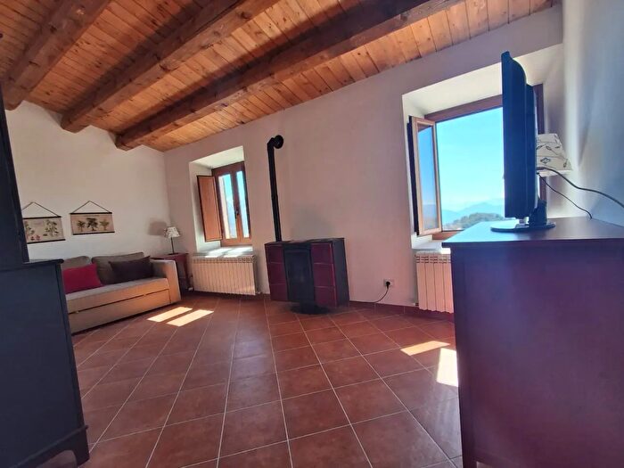 Appartamento bilocale in vendita in Via Rione Ricetto, Castel Del Monte