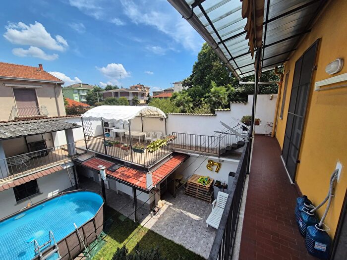 Case in Vendita e in Affitto - 3