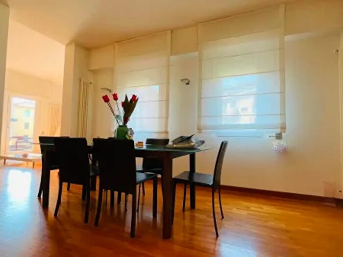 Appartamento con 5 locali in affitto in Lerici