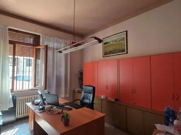 Appartamento quadrilocale in vendita in Viale Stazione, Montegrotto Terme