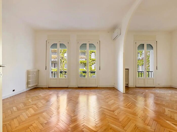 Appartamento quadrilocale in affitto in Via Privata Letizia, Milano