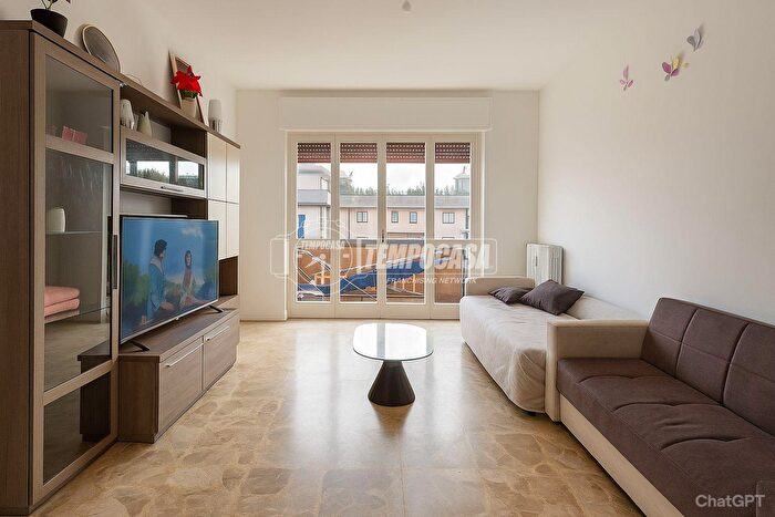 Appartamento trilocale in vendita in Via Pizzo di Redorta, Bergamo