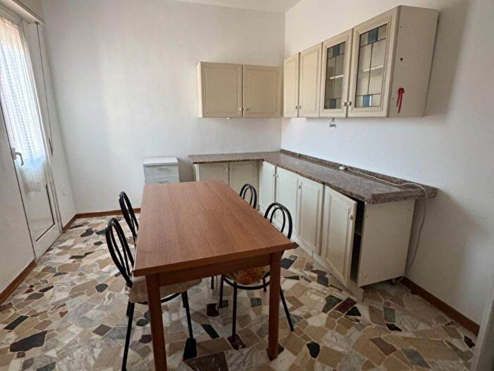 Appartamento quadrilocale in affitto in Via Don Luigi Motti, Centro, Gropello Cairoli
