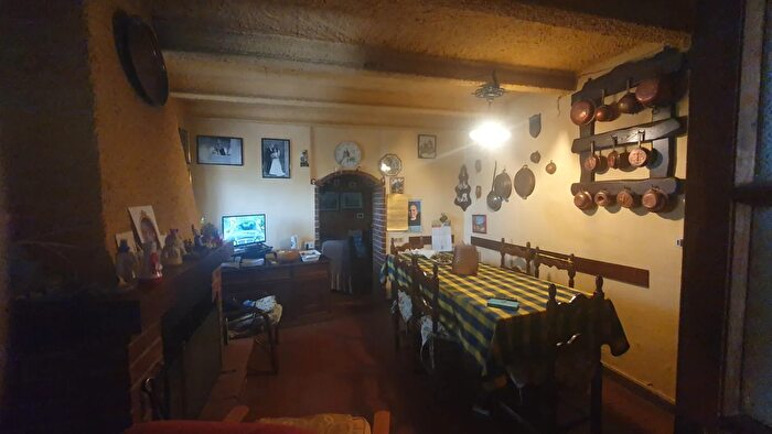 Casa quadrilocale in vendita in Pietrasanta Belvedere di Pietrasanta, Pietrasanta