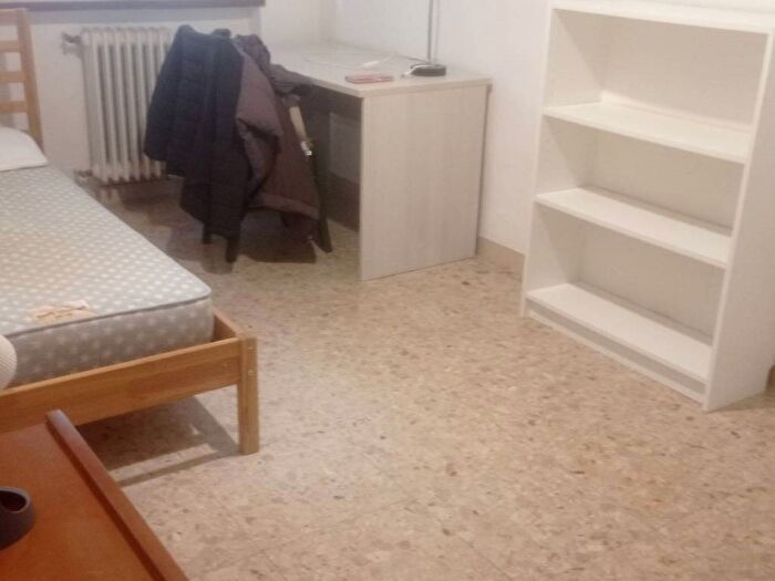 Appartamento quadrilocale in affitto in Via Francesco Crispi, SantAntonio, Pisa