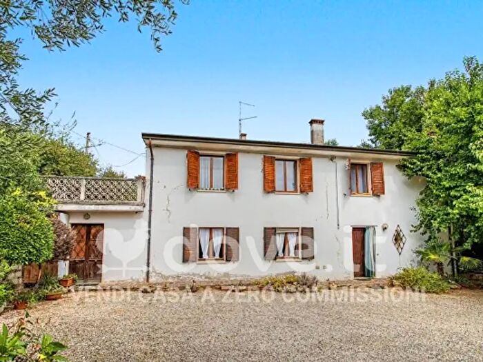 Casa con 6 locali in vendita in Via Carbonarola Snc, Val Liona