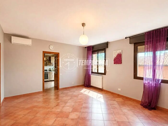 Appartamento trilocale in vendita in Via dei Fabbri, Mirandola