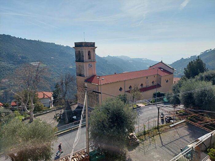 Appartamento con 5 locali in vendita in Via Zan dAntò, Sanremo