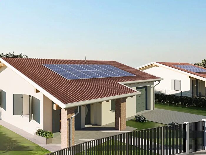Casa con 5 locali in vendita in Carlo Alberto dalla Chiesa, SantAgata Bolognese
