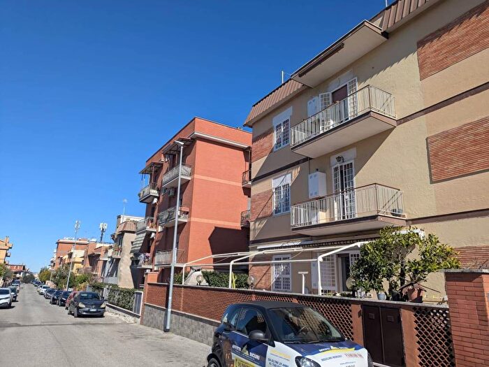 Appartamento bilocale in affitto in Via Virginio Prinzivalli, Torre Angela, Roma