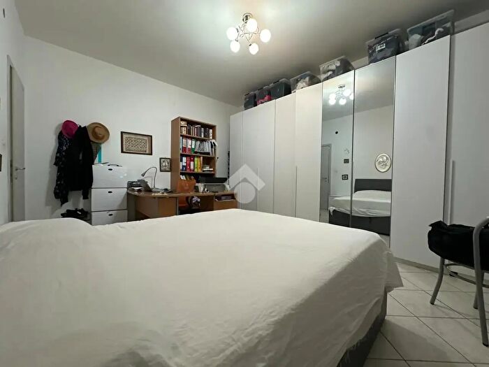Appartamento trilocale in vendita in Via Colombara, Pozzolo Formigaro