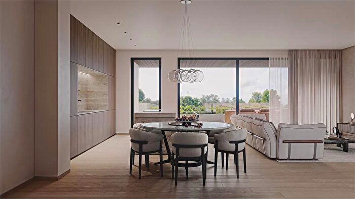 Appartamento trilocale in vendita in Montebelluna Via Malipiero, Montebelluna