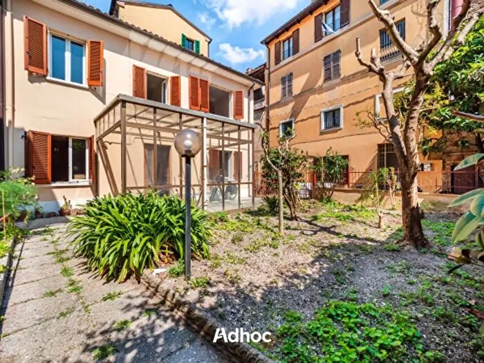 Casa quadrilocale in vendita in Corso G Matteotti, Fano
