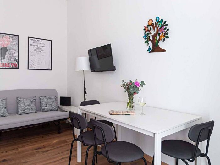 Appartamento trilocale in affitto in San Siro, Milano