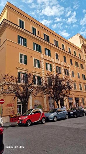 Appartamento trilocale in affitto in Via Rimini, Roma