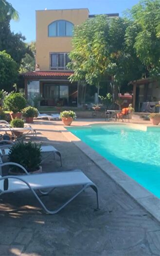 Casa con 6 locali in vendita in Via Pezza del Pioppo, Milazzo