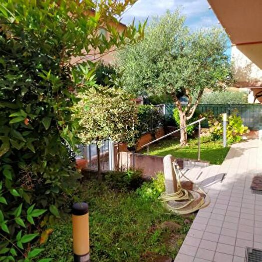 Appartamento con 5 locali in vendita in Via Angeli, Maiolati Spontini