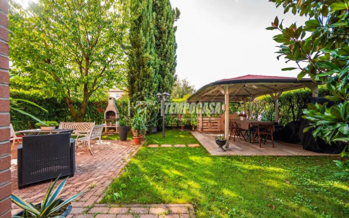 Appartamento trilocale in vendita in Via De Nicola, Castelfranco Emilia