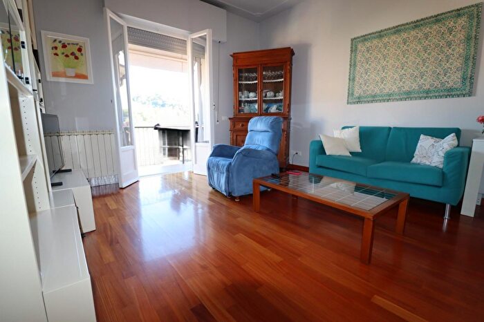 Appartamento quadrilocale in vendita in Via Mincio, Montevarchi