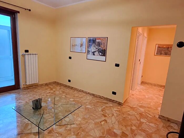 Appartamento bilocale in affitto in Via Piave, Savona