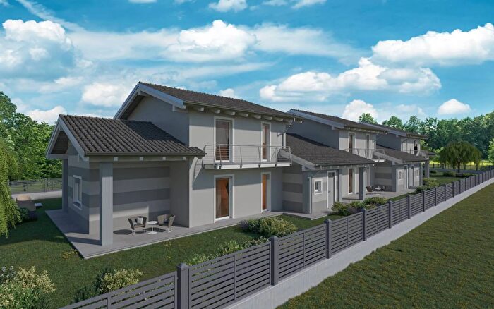 Casa con 6 locali in vendita in Via delle Avagnine Mondovi, Mondovi