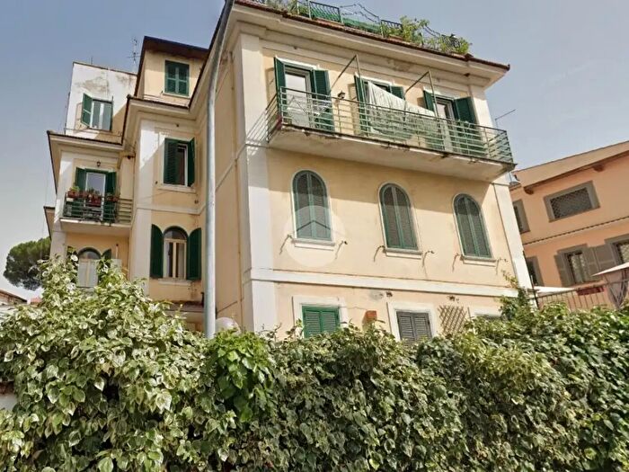 Appartamento bilocale in vendita in Via Vigese, Roma