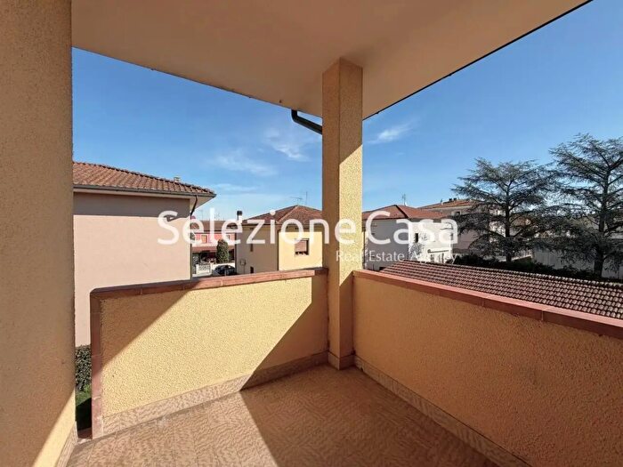 Appartamento con 5 locali in vendita in Santa Croce SullArno