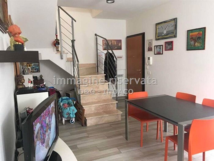 Appartamento quadrilocale in affitto in Via Ildebrando Imberciadori, Aeroporto Gorarella, Grosseto