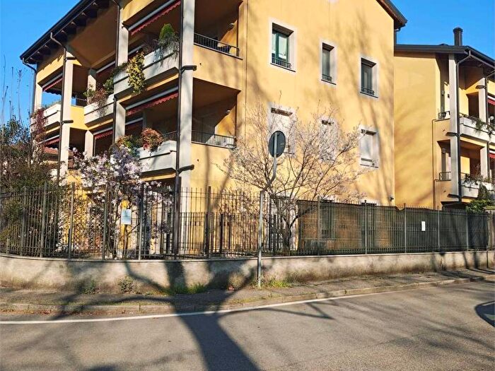 Appartamento trilocale in affitto in Centro, Cernusco sul Naviglio