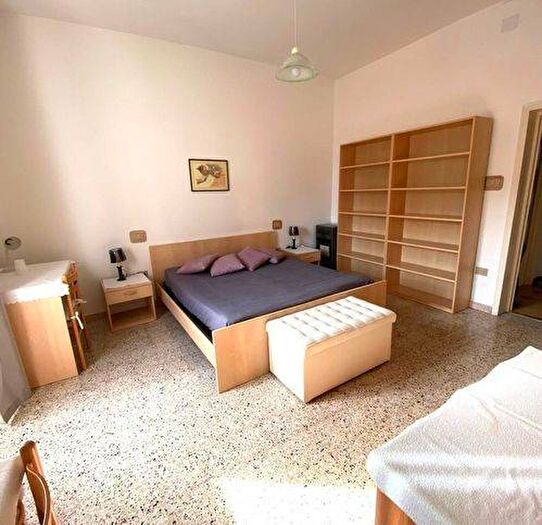 Casa con 6 locali in affitto in Porcellana, Sassari