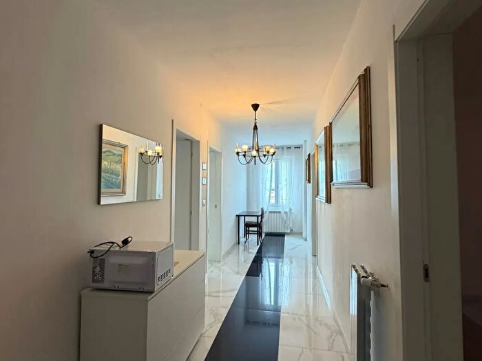 Appartamento con 5 locali in affitto in Fornovo Di Taro