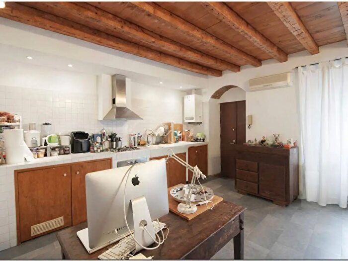 Appartamento bilocale in vendita in Via Tortona, Milano